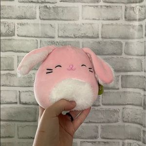 Bop the bunny squishmallow